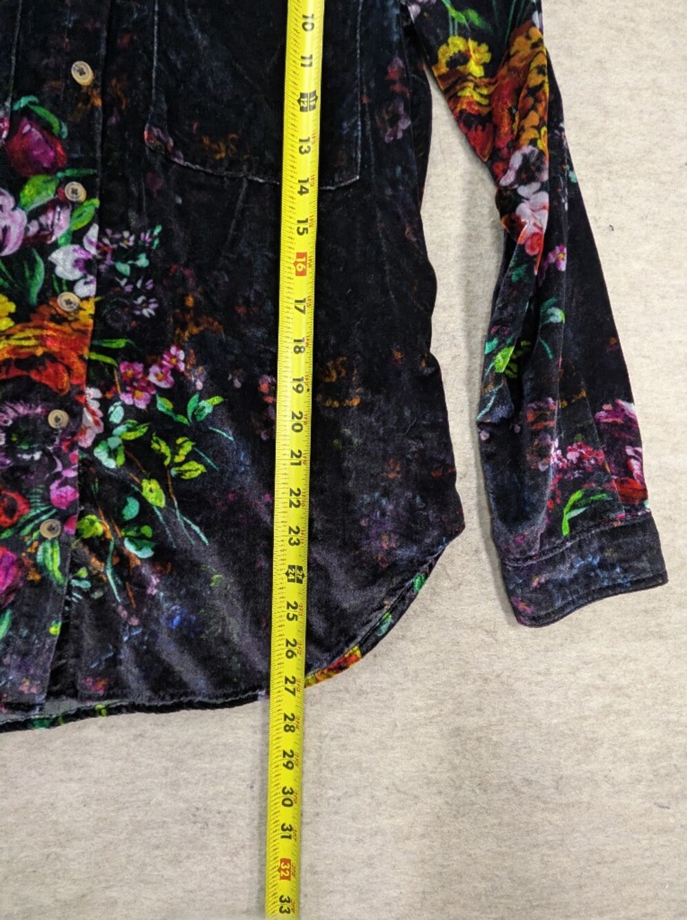 Anthro Pilcro Velvet Button Up Floral Long Sleeve Hadley Relaxed Black Artsy M - Picture 4 of 11